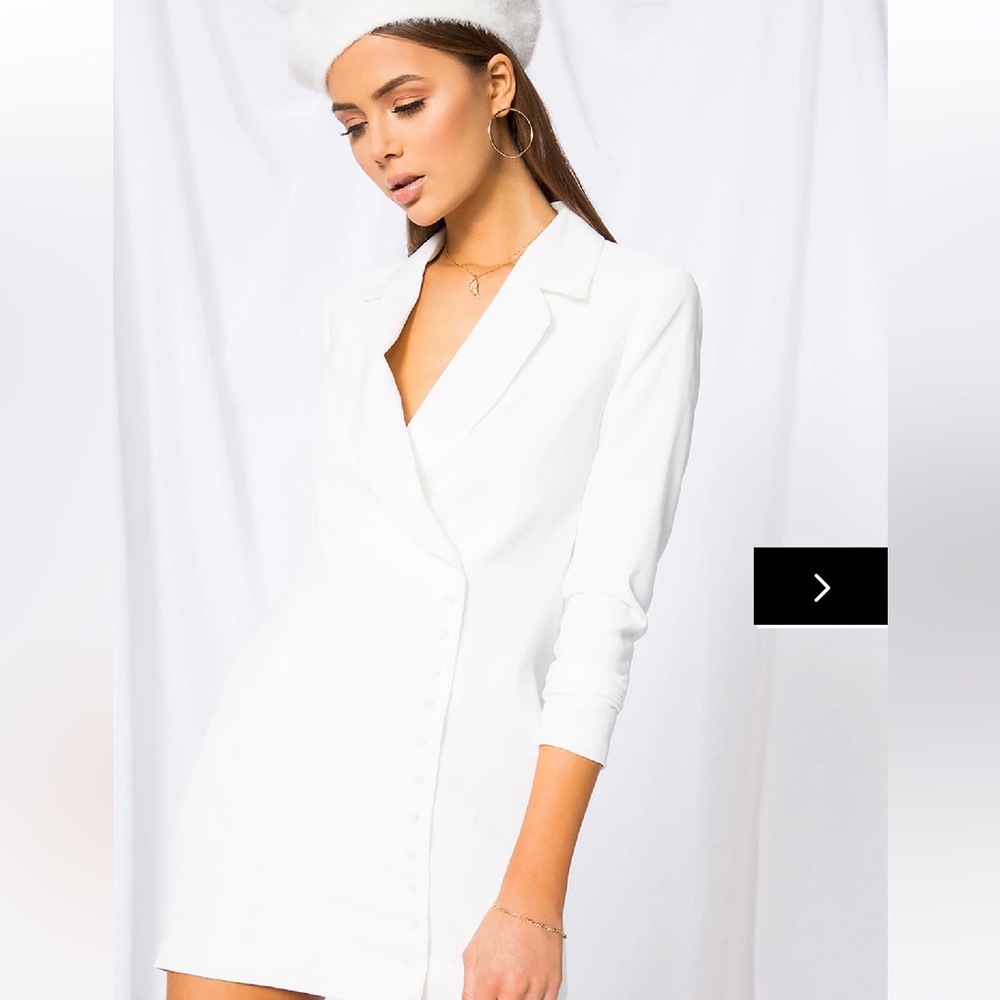 Superdown Armida Blazer Dress
